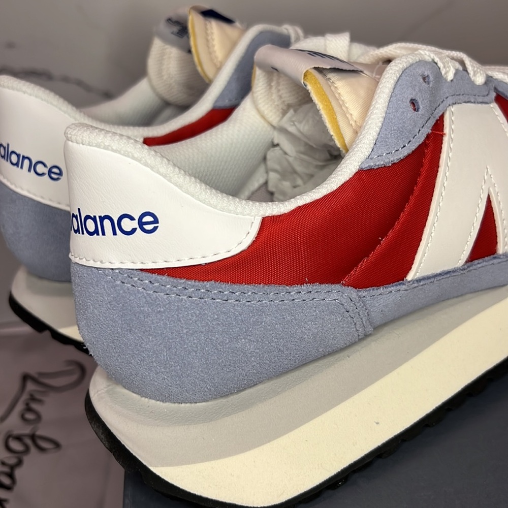 Mens NIB New Balance 237 red and blue size 9 - Picture 15 of 16